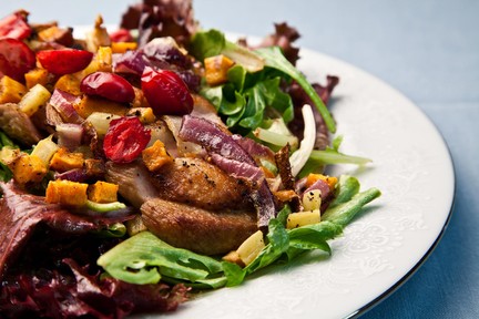 Seared_duck_salad