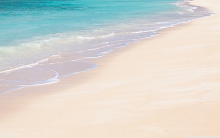 Okinawa_beach_sand_wallpaper_2560x1600